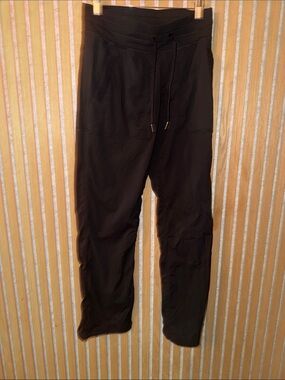 Women’s Lulu Lemon Black Studio Joggers